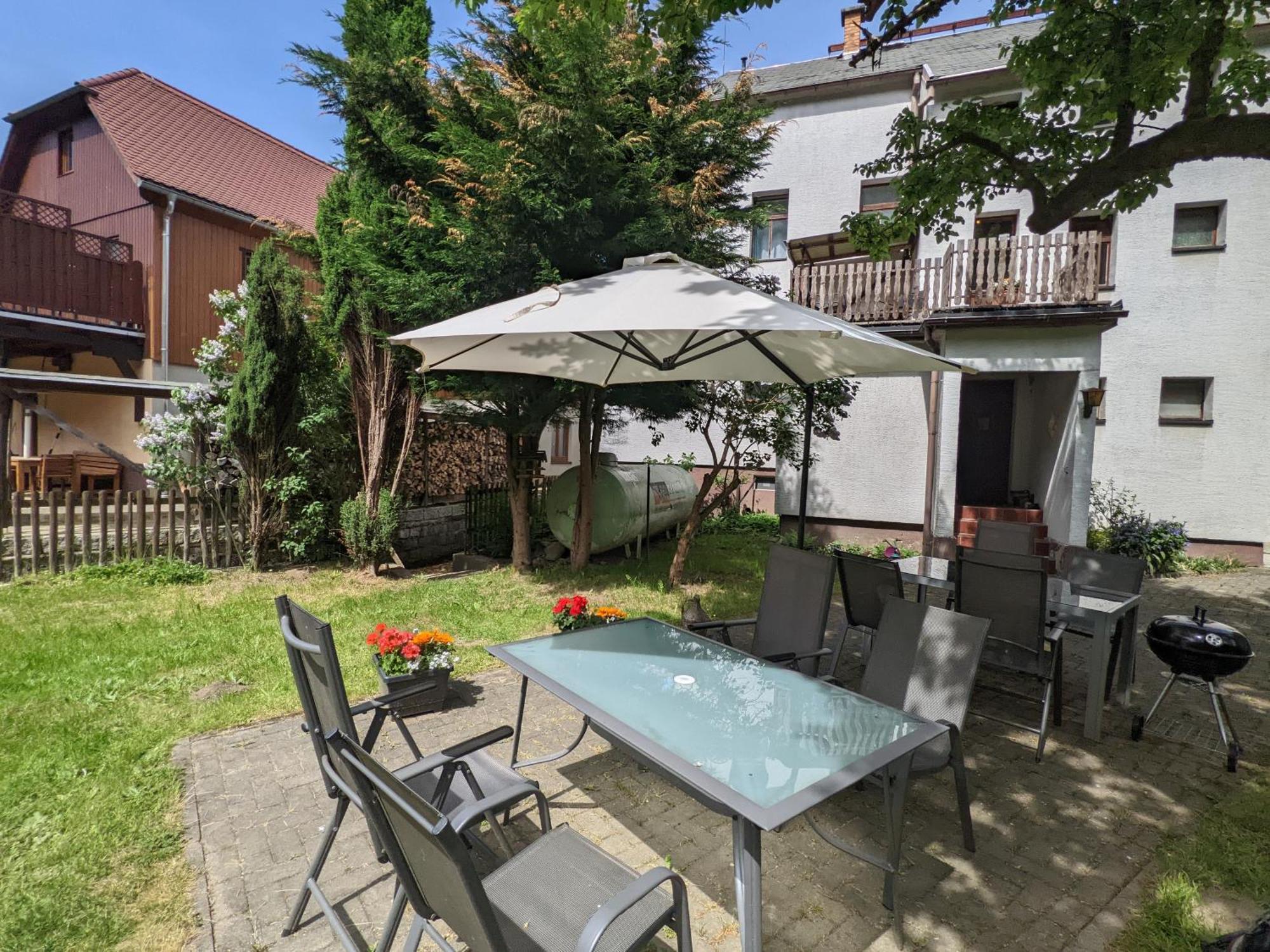 H1 - Urlaubsmagie - Pool & Terrasse Zum Entspannen Sebnitz Exterior photo